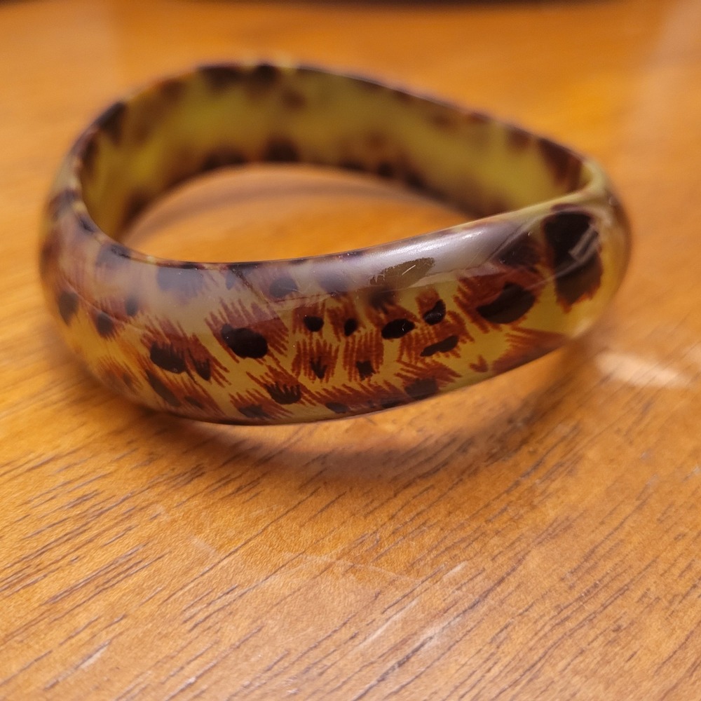 Leopard Tortoise Shell Acrylic Lucite Wide Bangle Bracelet